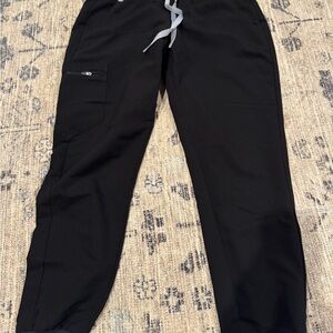 Black figs scrub pants-women’s